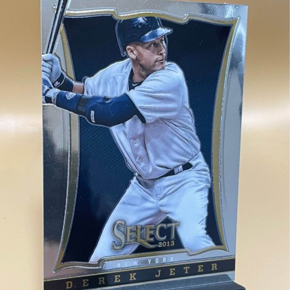 2013 Panini Select Derek Jeter New York Yankees Card #5 - Picture 2 of 5
